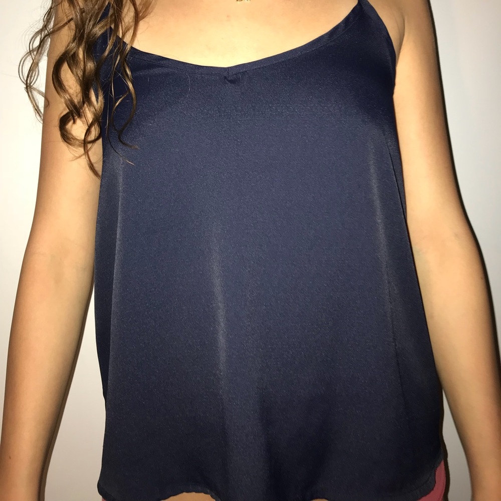 Hollister tank